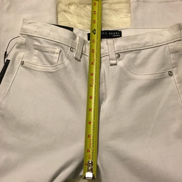 VERONICA BEARD
Kate Cropped Jeans - Picture 3 of 6